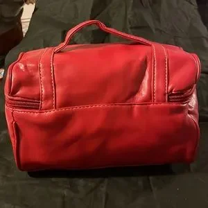 Avon | Bags | Red Avon Faux Leather Makeup Toiletries Travel Bag | Poshmark Avon | Bags | Red Avon Faux Leather Makeup Toiletries Travel Bag | Poshmark